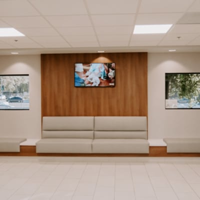 Inland Valley Veterinary Specialists Waiting Room