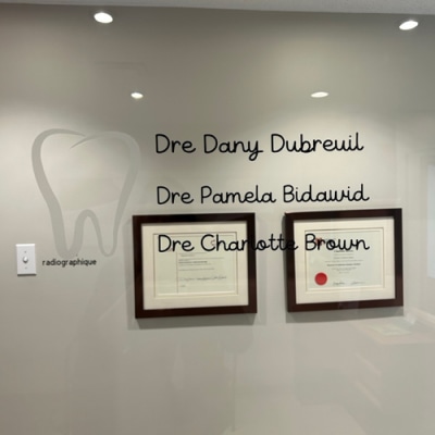 Dubreuil Lévesque Dental Centre Diplomas