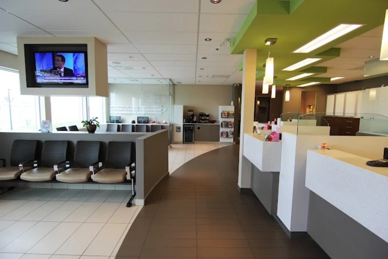 Waiting Room at Clinique Dentaire Fortin Poirier