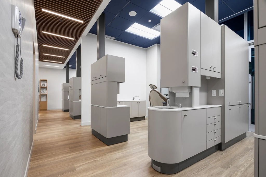 Treatment Room – North Vancouver Office