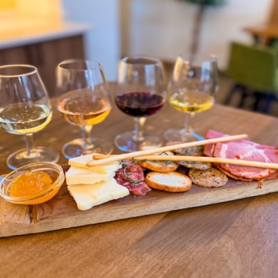 mini charcuterie pairing