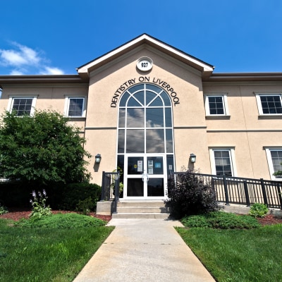 Dentistry on Liverpool Exterior