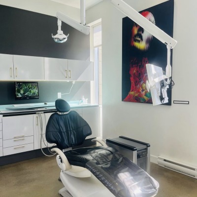 Treatment area at Aura Clinique Dentaire Elite