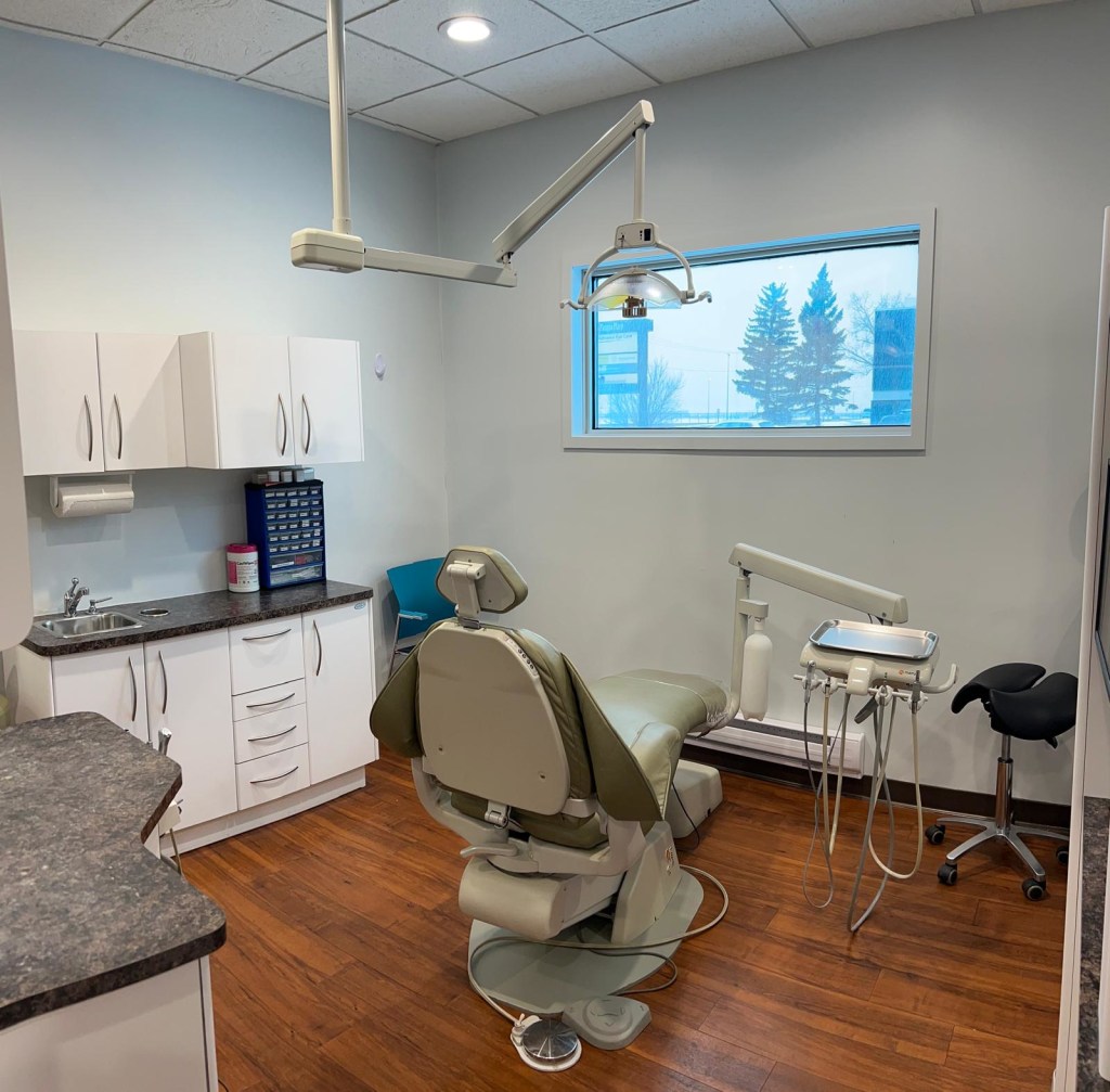 Treatment area at Courtside Dental