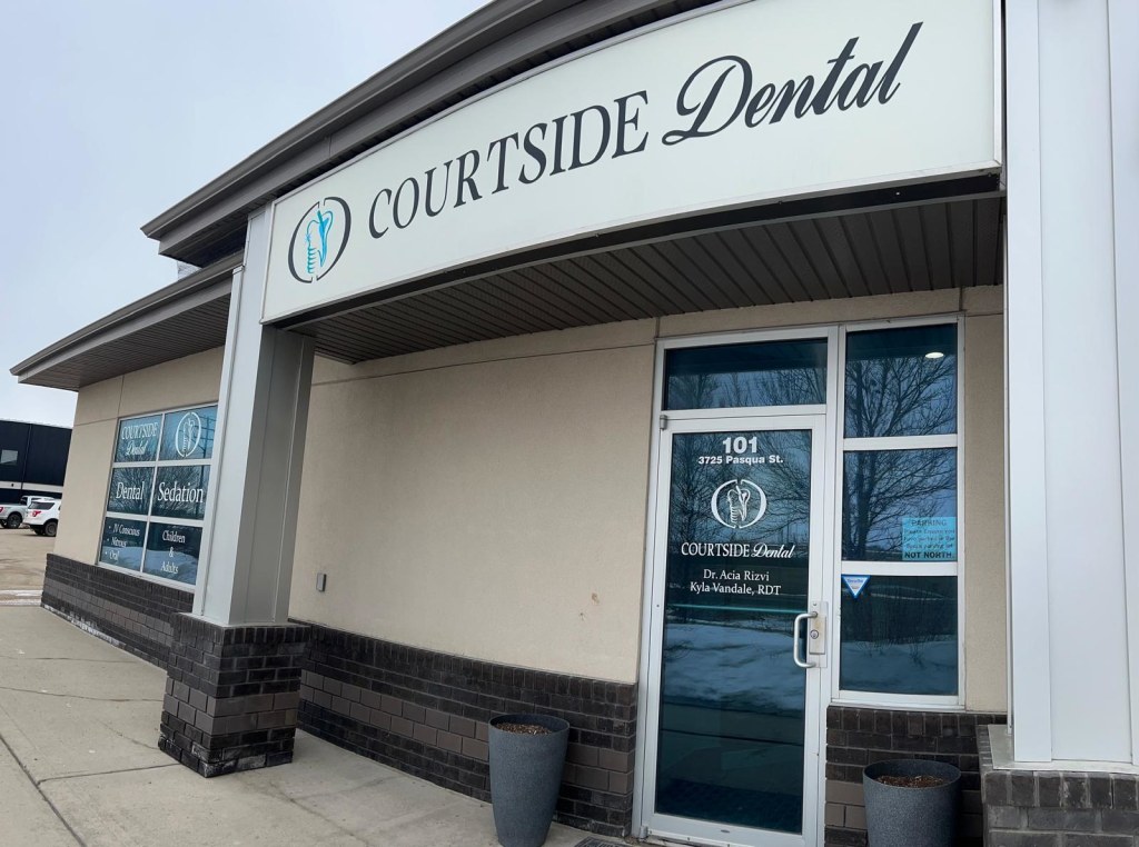 Courtside Dental Exterior