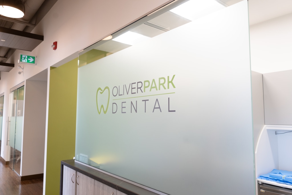 Signage at Oliver Park Dental