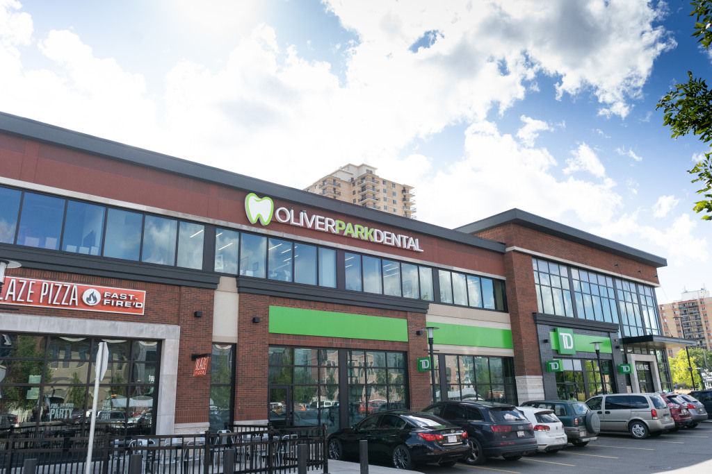 Exterior of Oliver Park Dental