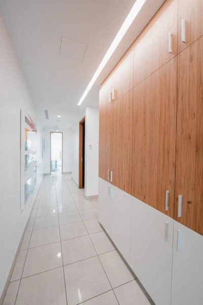 Hallway | Centre Dentaire St-Onge