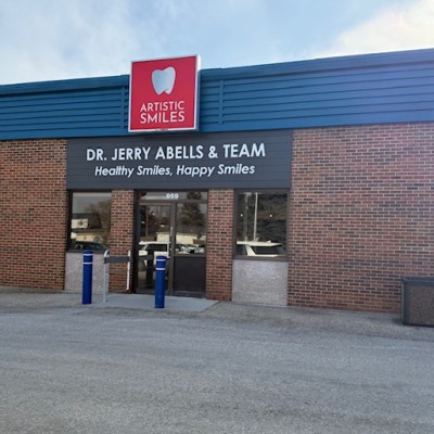 Artistic Smiles Exterior