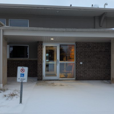 Forest City Dental Entrance