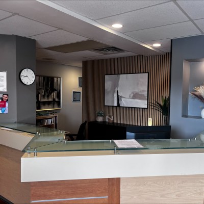 Aire d’accueil chez Centre Dentaire Ricard & Tran