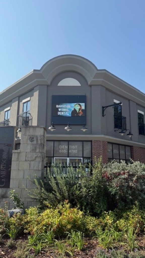 Exterior of Garrison Woods Dental