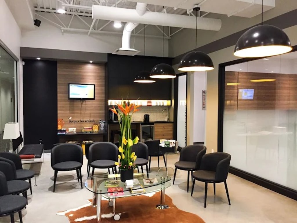 Waiting area at Clinique Dentaire Rive-Sud Boucherville