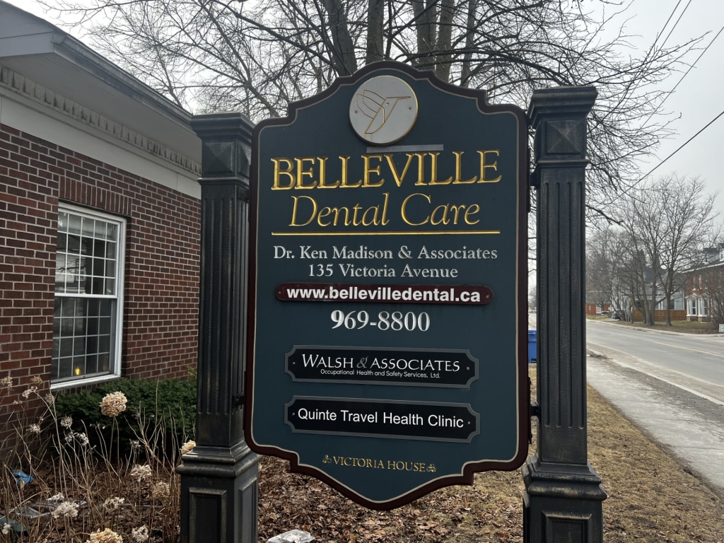 Signage at Belleville Dental Care