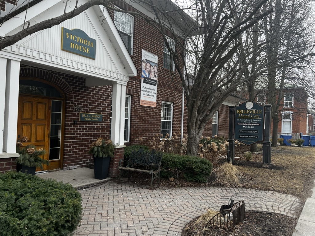 Exterior of Belleville Dental Care