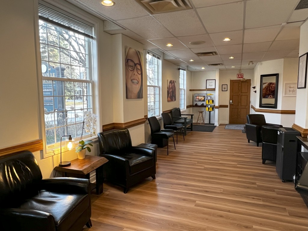 Waiting area at Belleville Dental Care