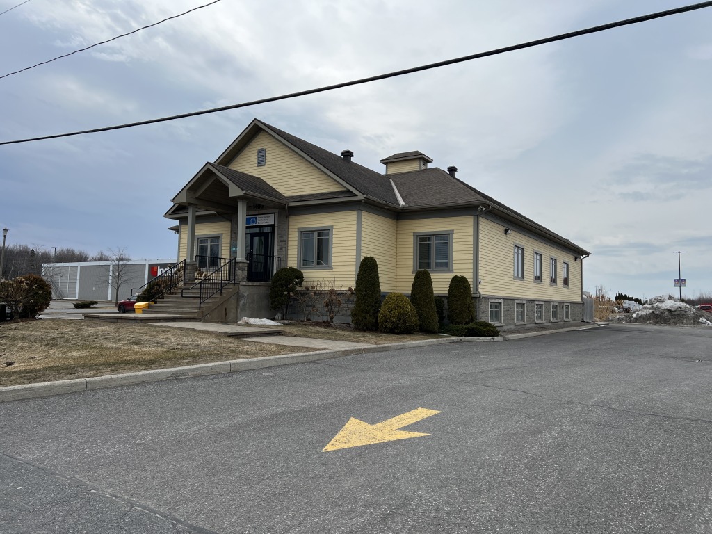 Hawkesbury Dental Centre exterior