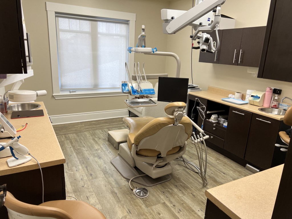 Salle de traitement chez Centre Dentaire Hawkesbury