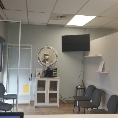 Waiting area at Riverside Family Dentistry