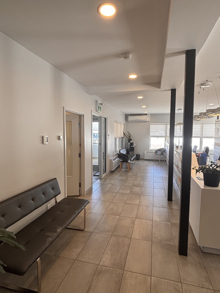 Salle d’attente chez Centre de Soins Dentaires des Sept-Îles
