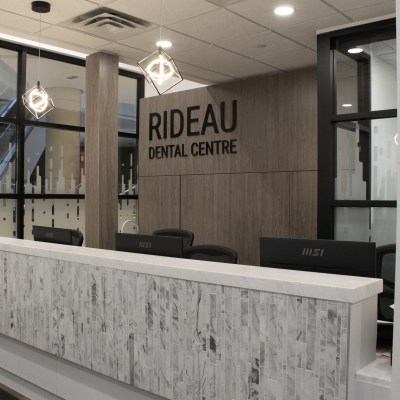 Bureau de réception chez Centre dentaire Rideau