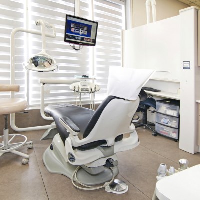 Treatment room at Canyon Creek Dental Clinic