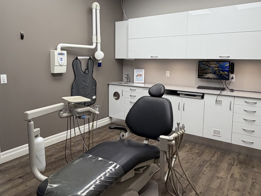 Treatment room at Dawson Dental