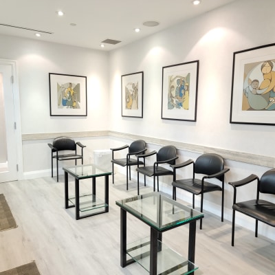 Waiting area at Yonge Street Dental