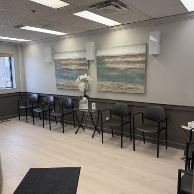 Waiting area at Allegra Dental