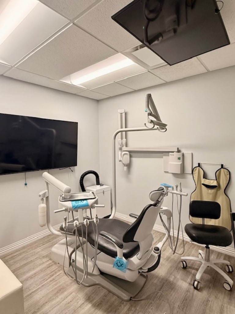 Treatment room at Accent Dental