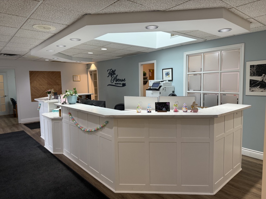 Reception desk at Fifth Avenue Dental