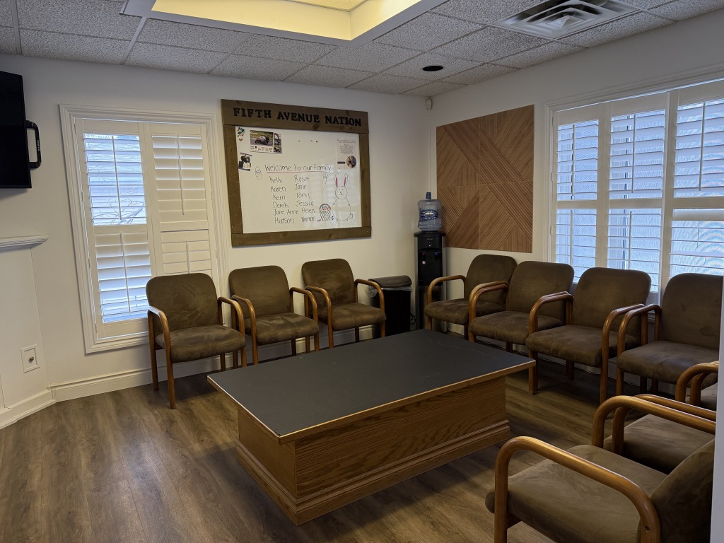 Waiting area at Fifth Avenue Dental