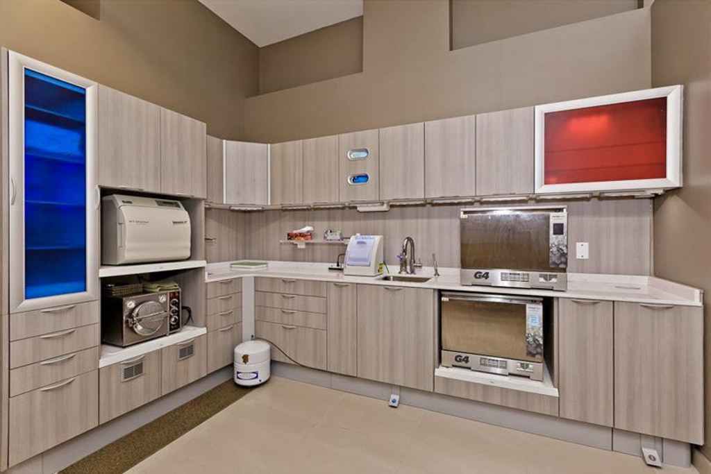 Treatment room at Dentistry @ Momentum