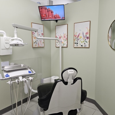 Treatment room at Ottawa Downtown Dentist
