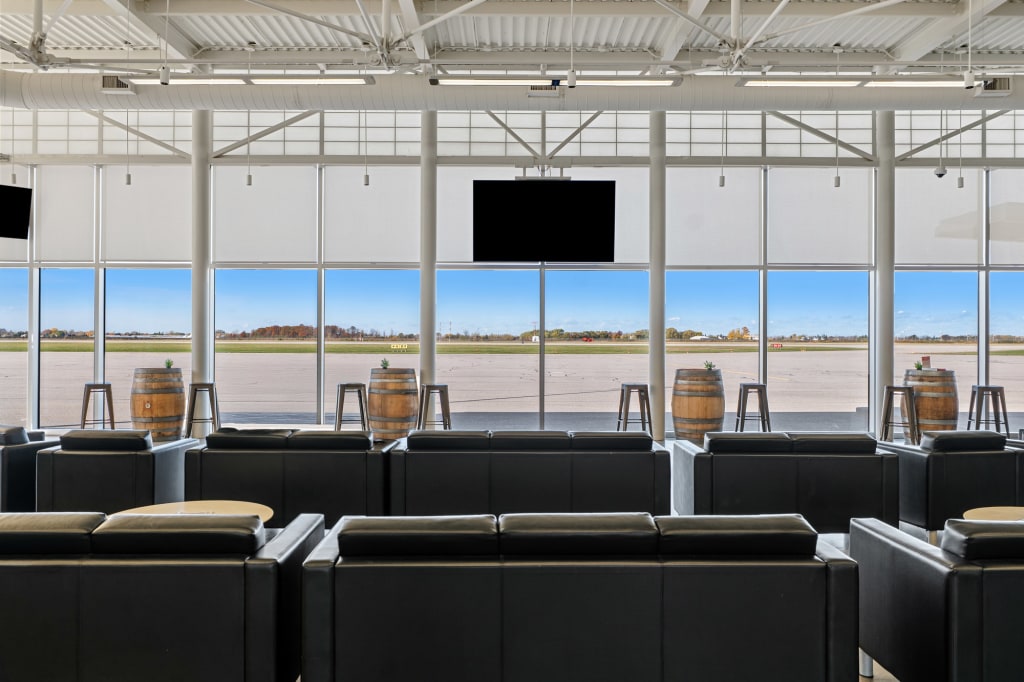 Event space at Niagara District Airport
