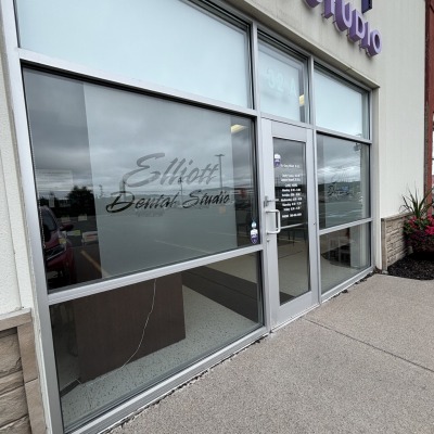 Elliott Dental Studio exterior