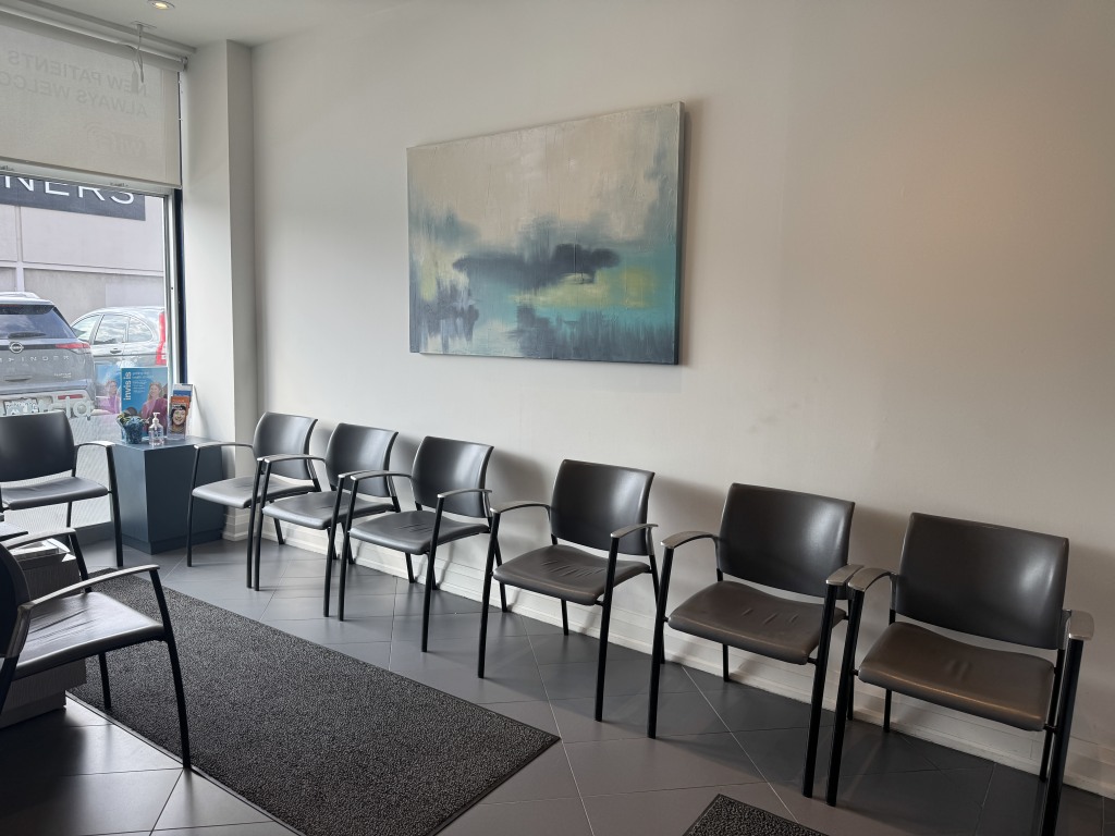 Waiting area at Platinum Dental Care