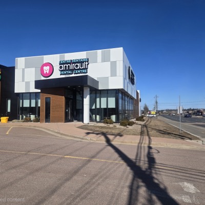 Amirault Dental Centre exterior