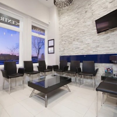 Waiting area at Orléans Queensway Dental