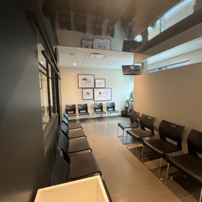 Salle d’attente chez Centre dentaire Pellan & Lessard