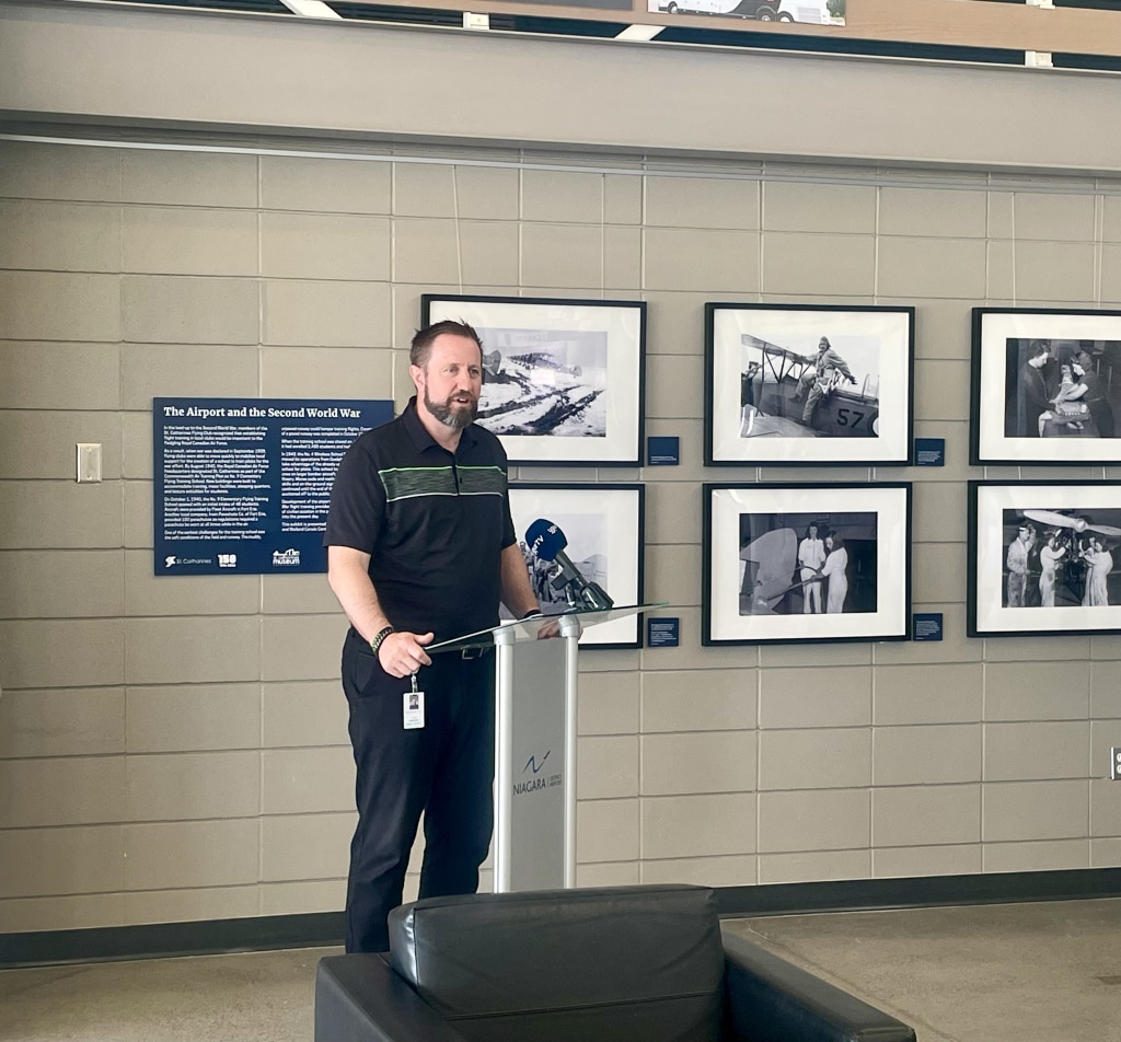 Dan Pilon at the Niagara District Airport announcement.
