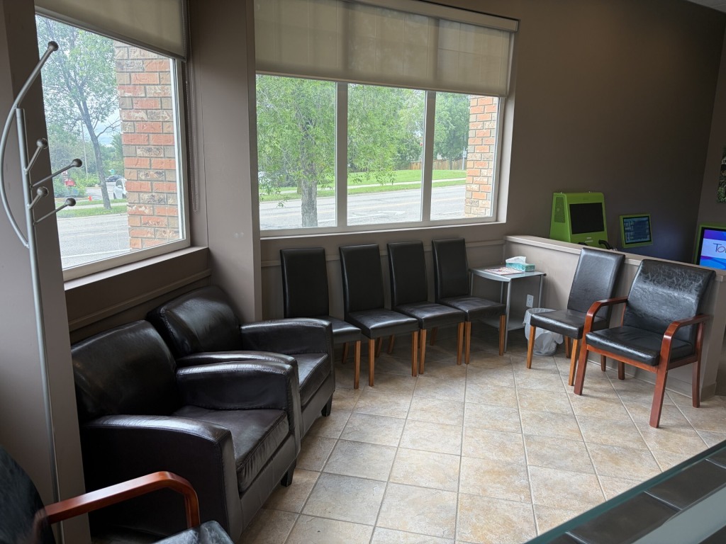 Lacombe Park Dental Waiting Room