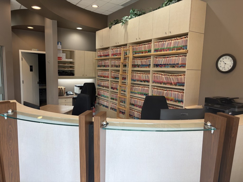 Lacombe Park Dental Front Desk