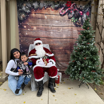 Holiday Cheer at Taylor Veterinary Emergency