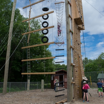 Activities Outdoor - Giants Ladder and Wall